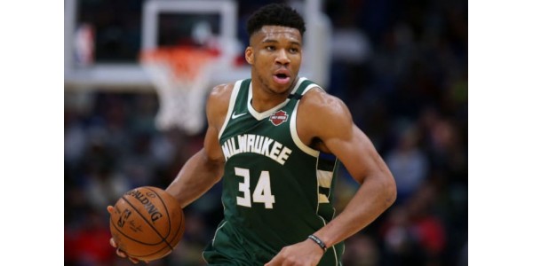 Fans möchten, dass Giannis Antetokounmpo weiterhin für Milwaukee Bucks spielt